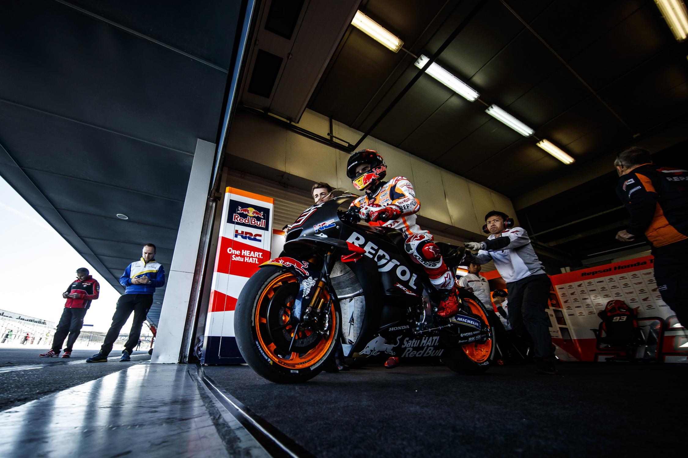 01jereztestpr19repsol_jr1085.gallery_full_top_fullscreen