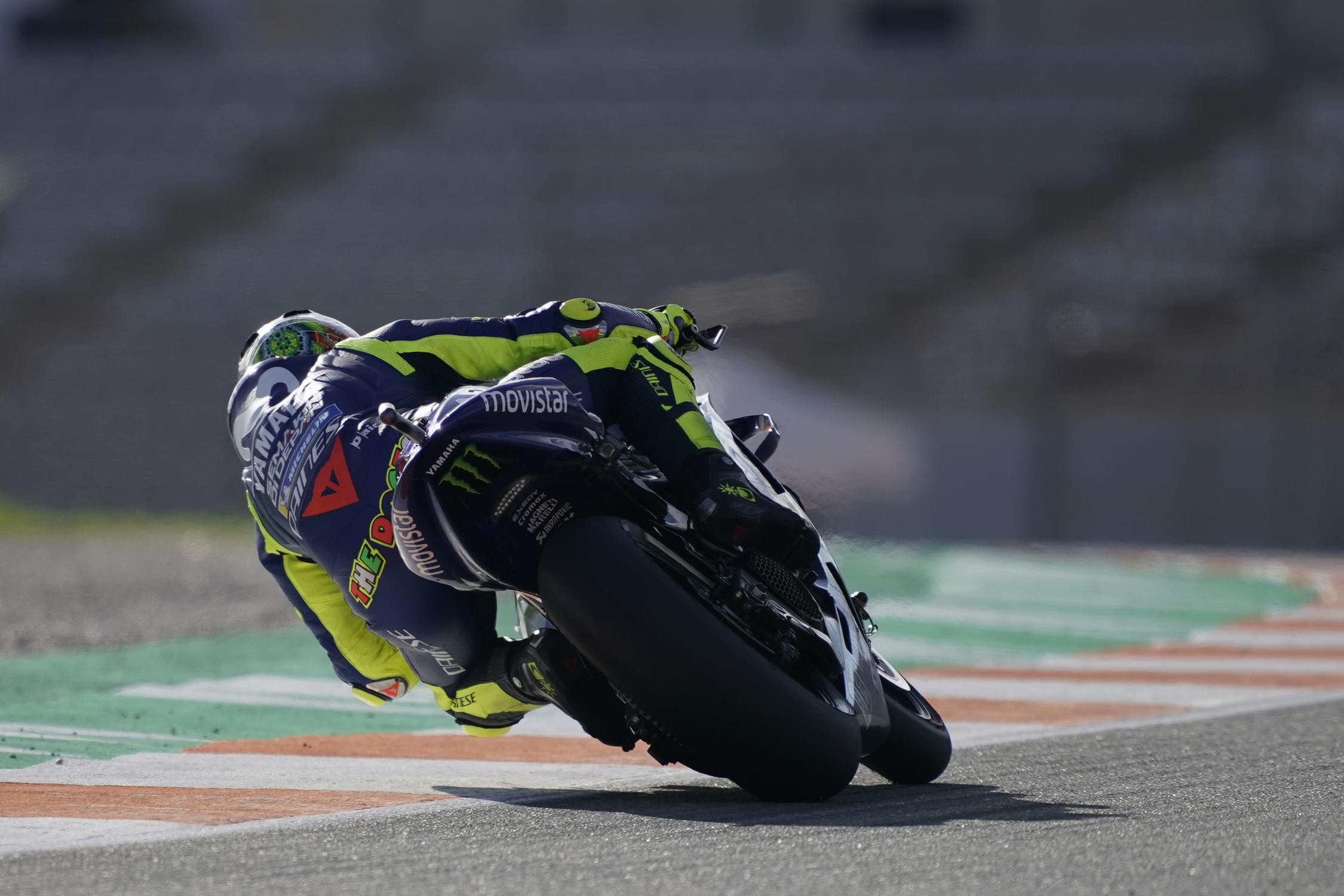 yfr_editorial_use_pictures_16.php.gallery_full_top_fullscreen