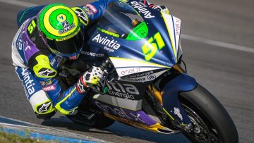 51-eric-granadomo03_0.gallery_full_top_lg