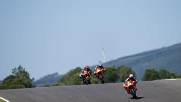 382963_Raul Fernandez_Red Bull KTM Ajo_Moto2_Algarve International Circuit _POR_17-04-2021-11