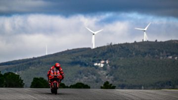01-francesco-bagnaia__lgz1807.gallery_full_top_fullscreen