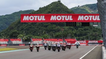 53346_jdr_r02_action_full