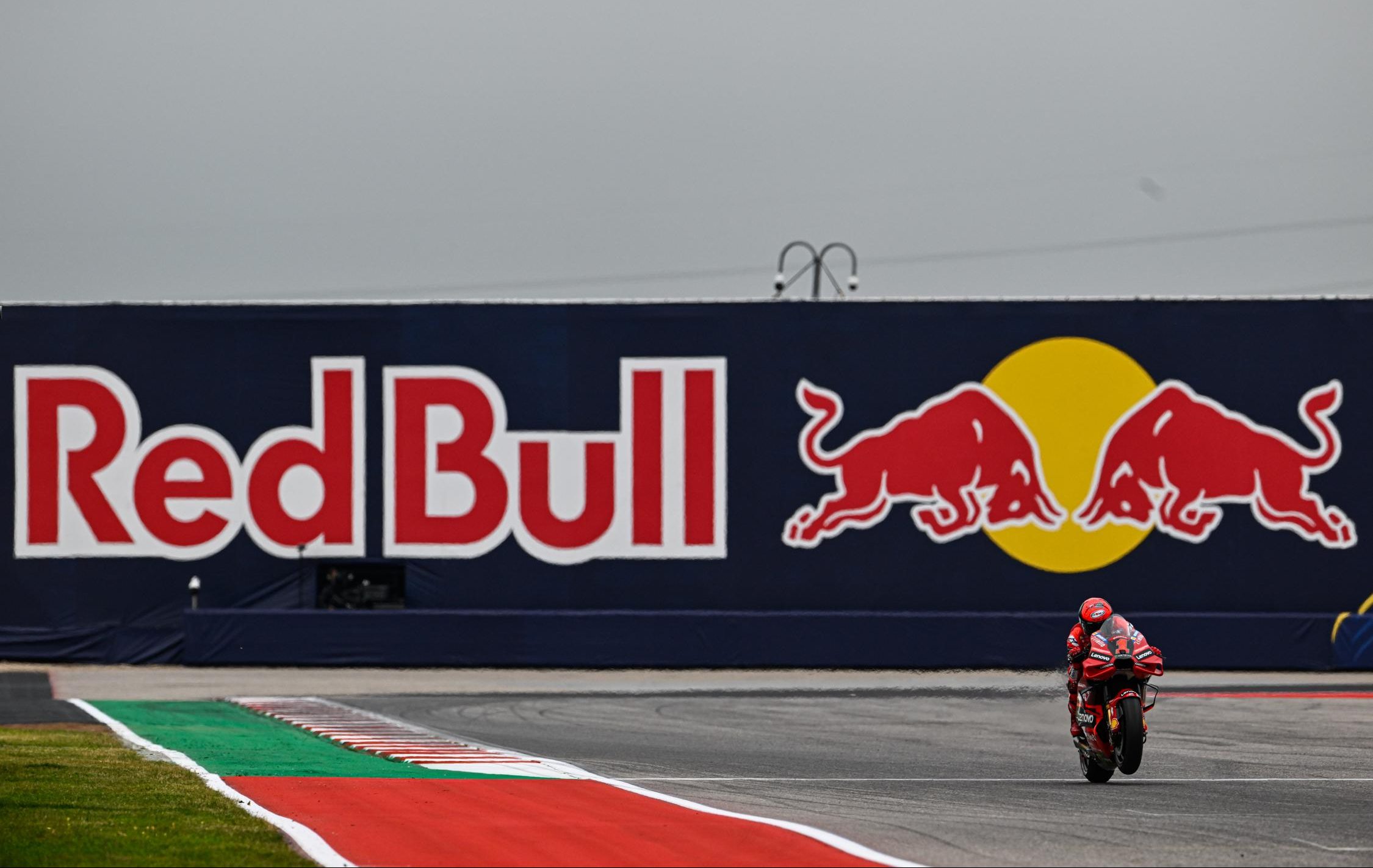 Francesco Bagnaia wins at COTA MotoGP Sprint