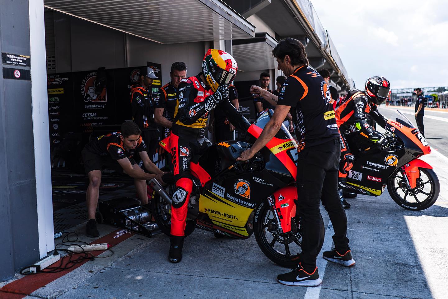 Noah Dettwiler Moto3