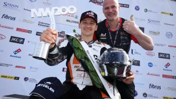 Race-1-Supertwin-North-West-200-013 (1)